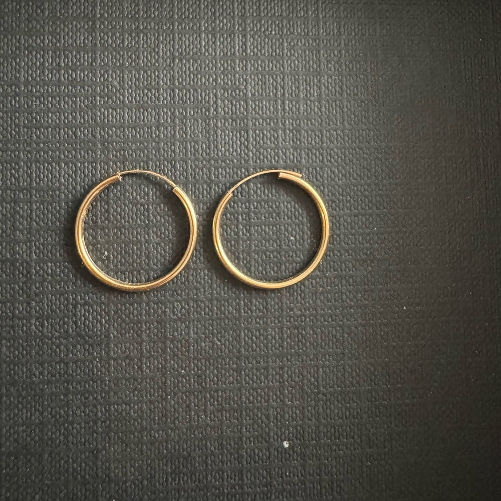 Quince 14k Gold Hoop Earring 18mm